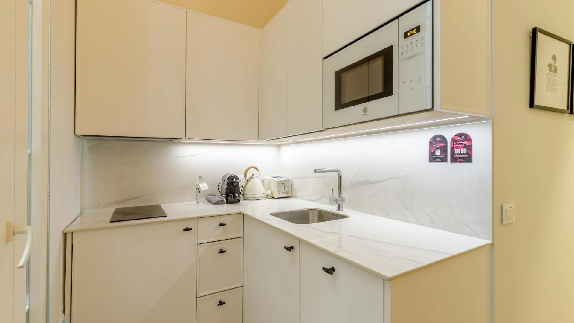 Palacio Vegafuente By Caleta Homes Malaga Spain